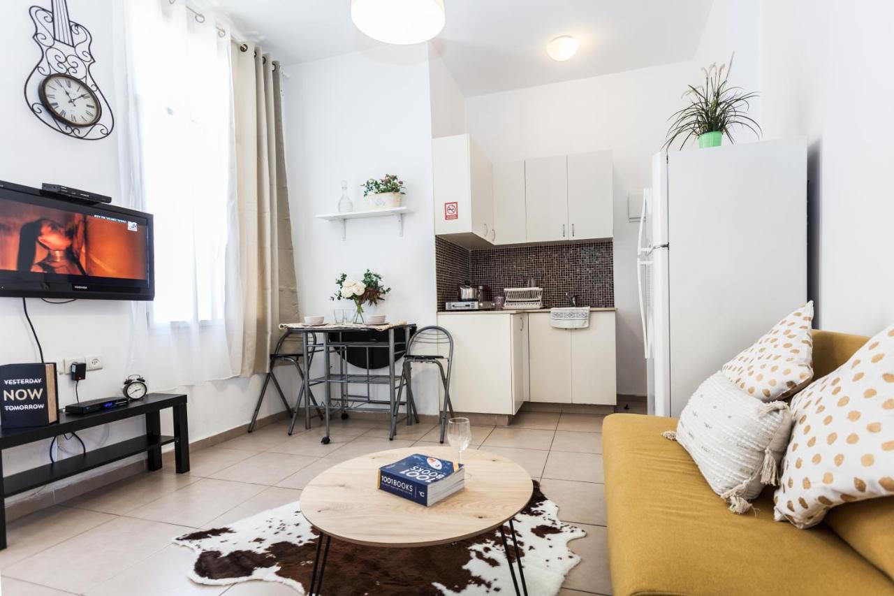Sweet Home On The Beach Tel Aviv Exterior foto